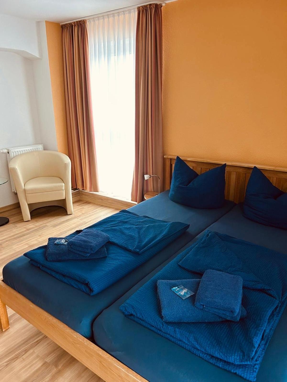 Alter Kornspeicher - Low Budget Zimmer Carolinensiel Extérieur photo
